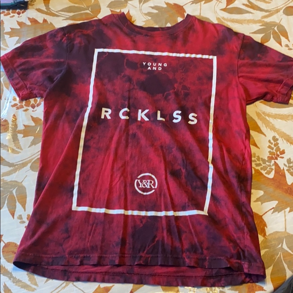 Men’s Young and reckless medium red teeshirt